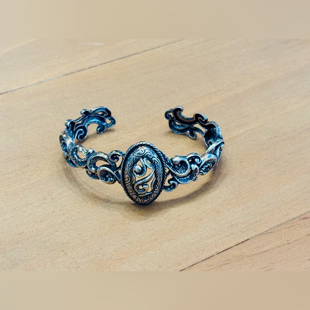 Vintage American West Relios Sterling Silver Cuff Braclet by Carolyn Pollack